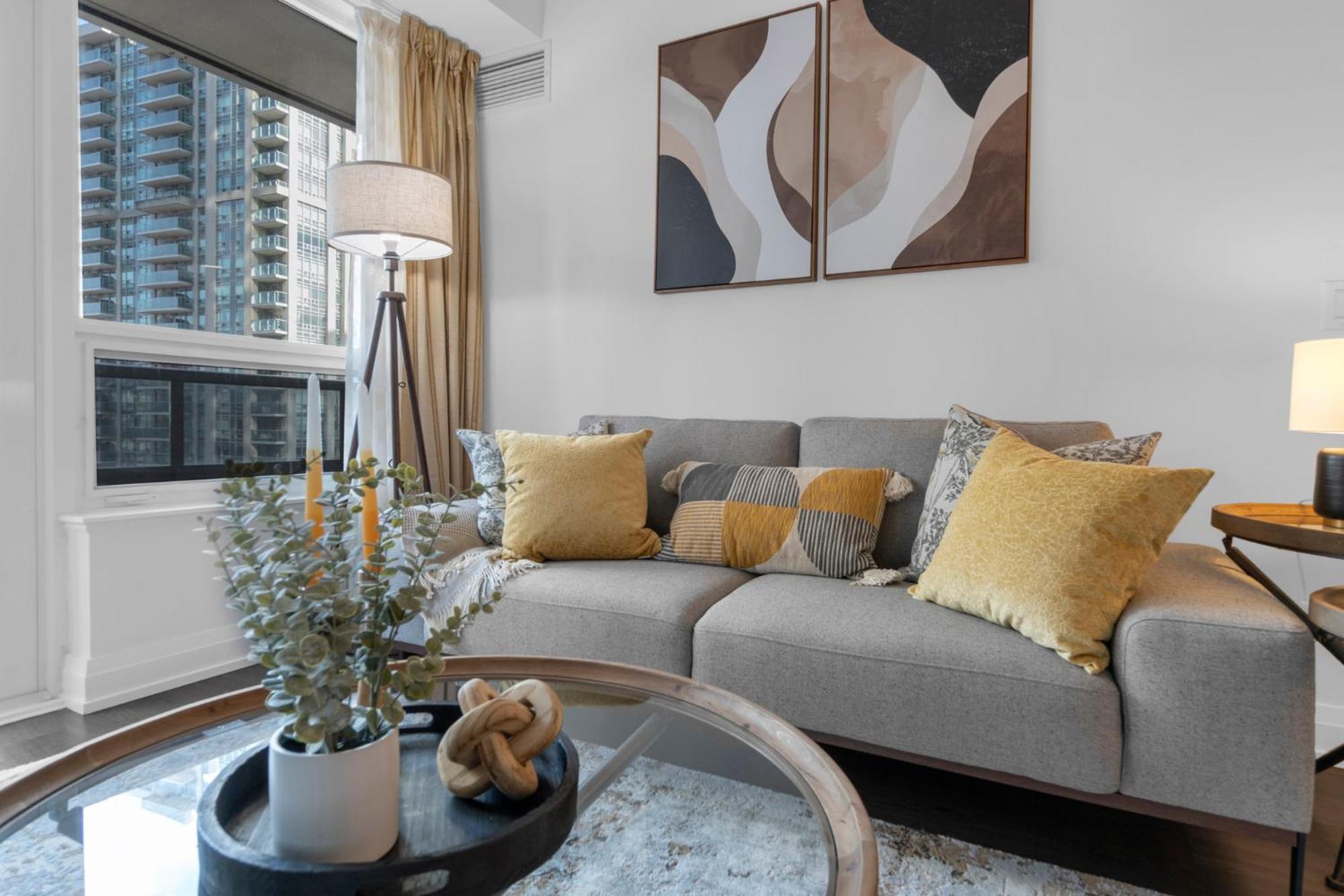 Luxury 2Br - Subway/Pool/Gym/Sauna + Free Parking Toronto Exterior foto
